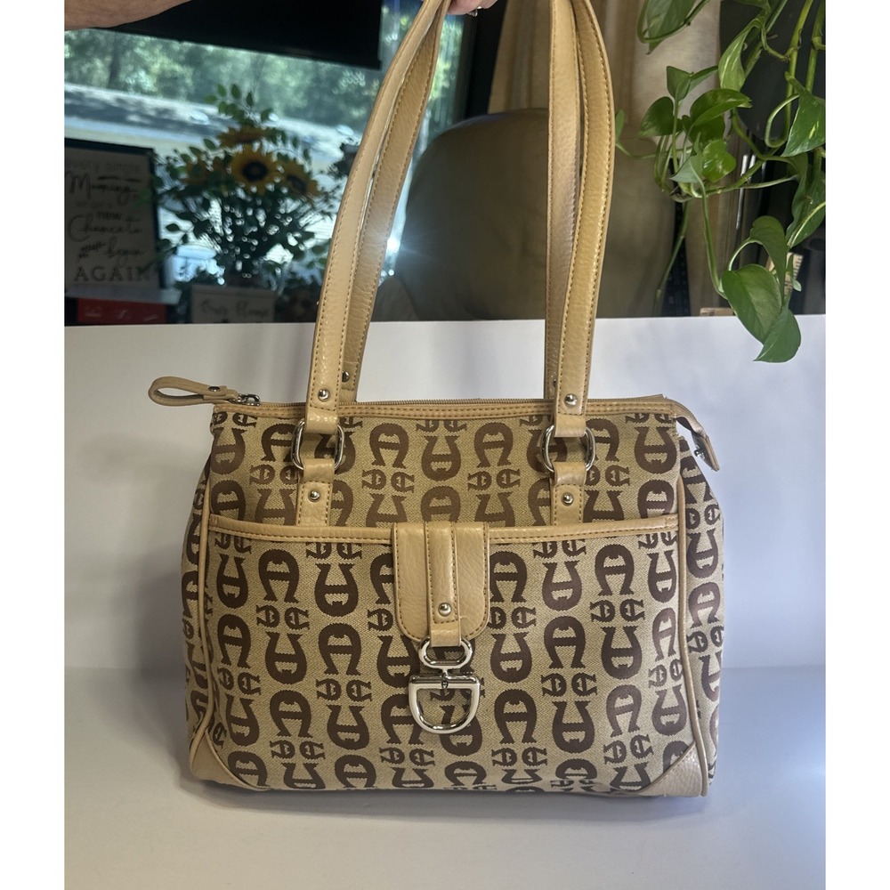 ETIENNE AIGNER Signature Logo PURSE Shoulder Bag Handbag Brown Copper Tan Beige